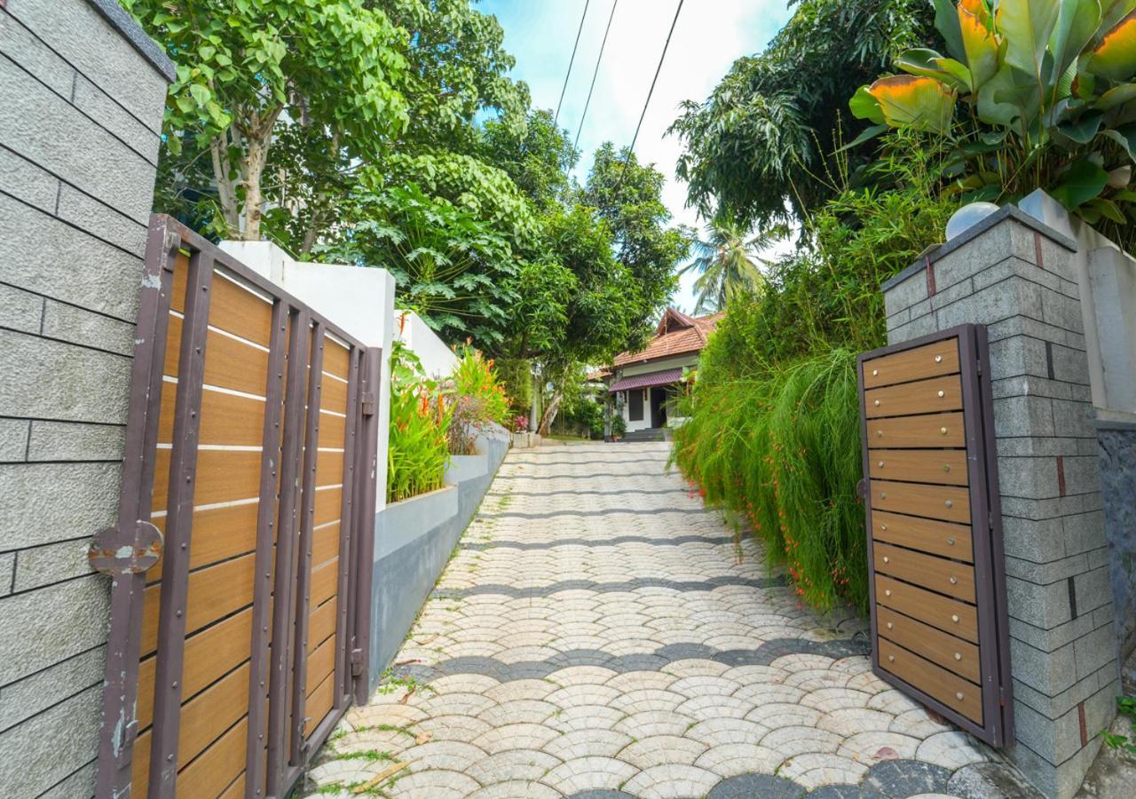 Pop Tavern Kovalam Beach Villa By Voye Homes Exterior photo