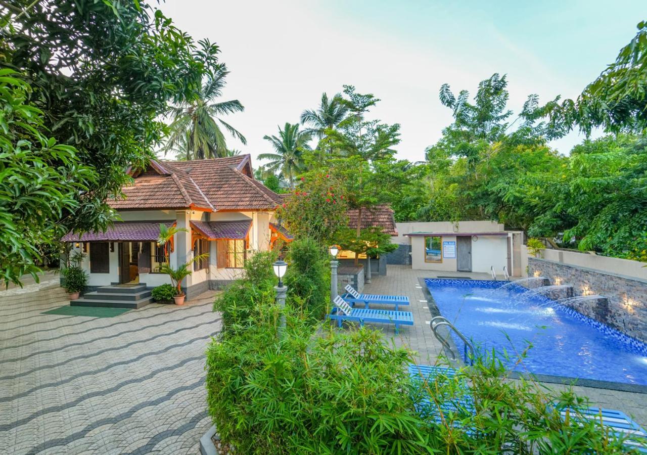 Pop Tavern Kovalam Beach Villa By Voye Homes Exterior photo