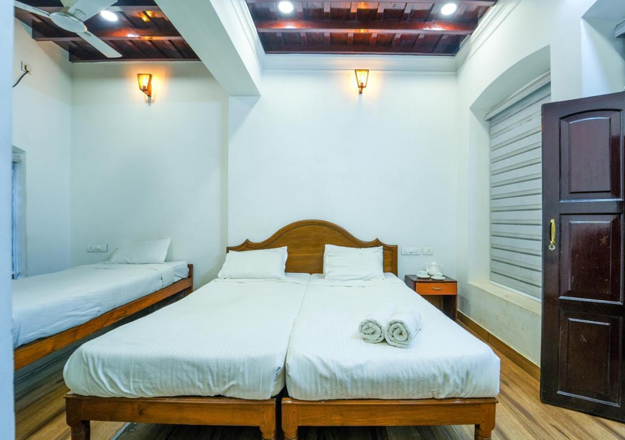 Pop Tavern Kovalam Beach Villa By Voye Homes Exterior photo
